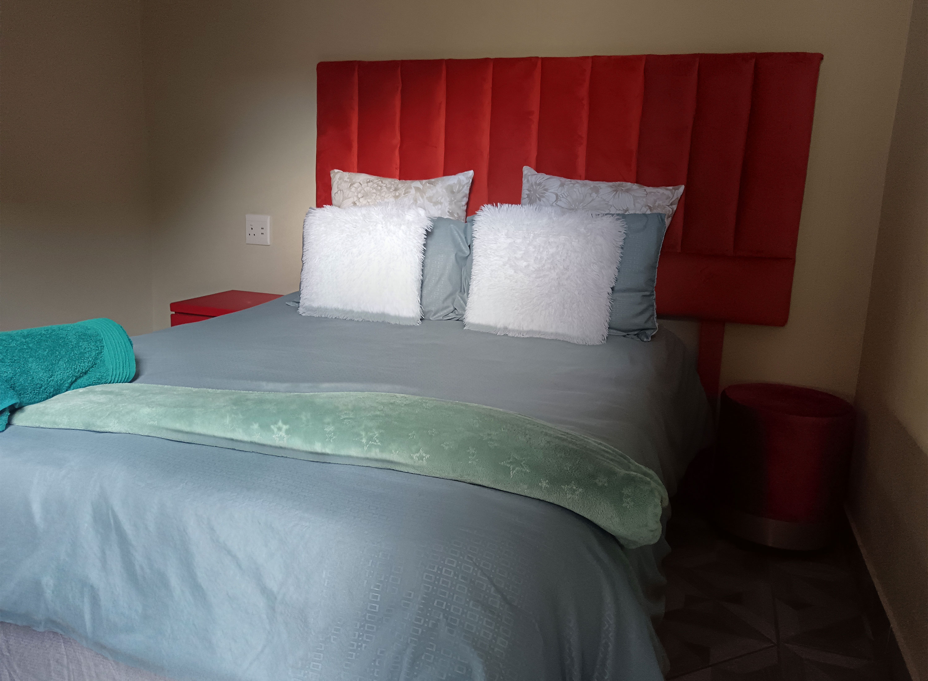 Room thumbnail