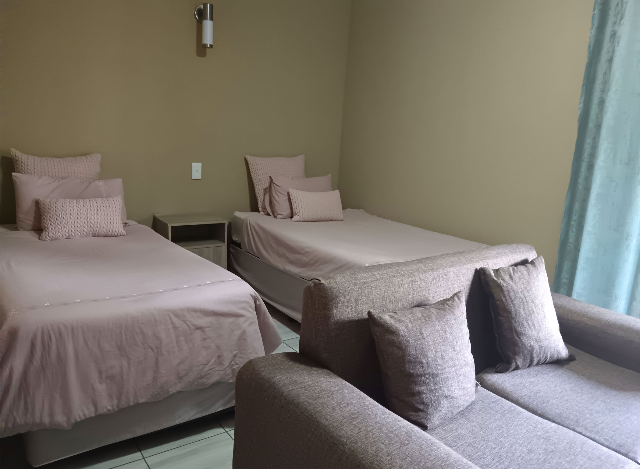 Room thumbnail