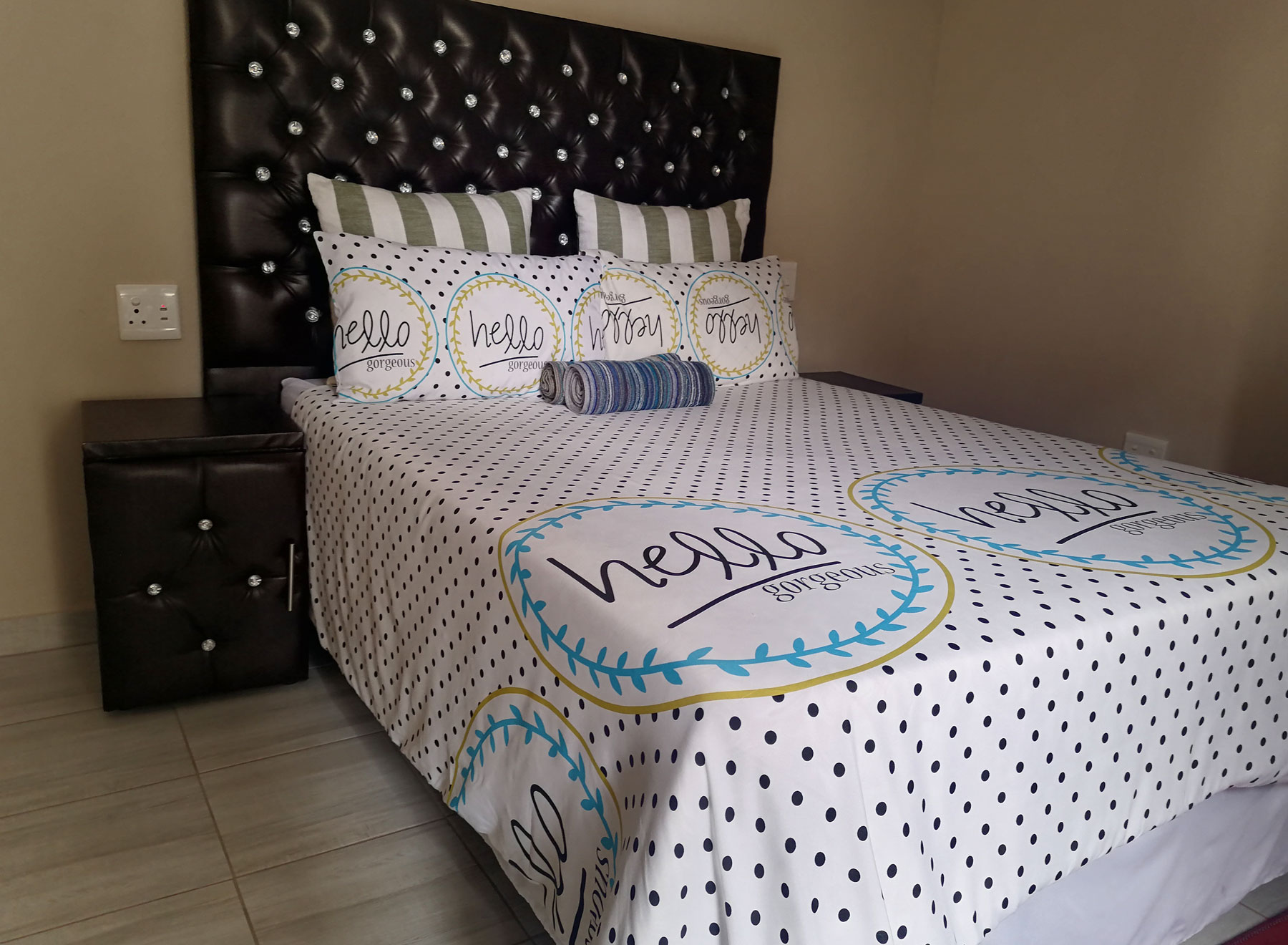 Room thumbnail
