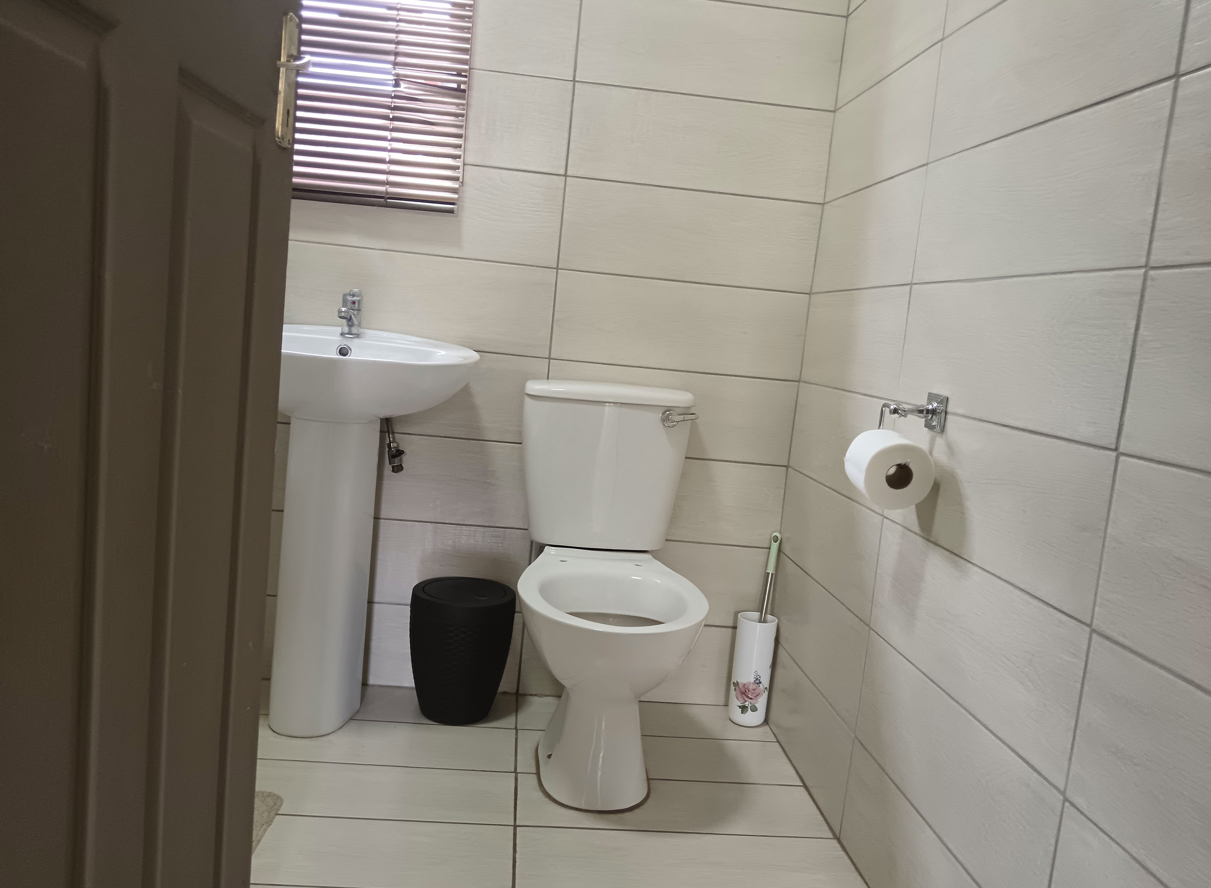 Room thumbnail