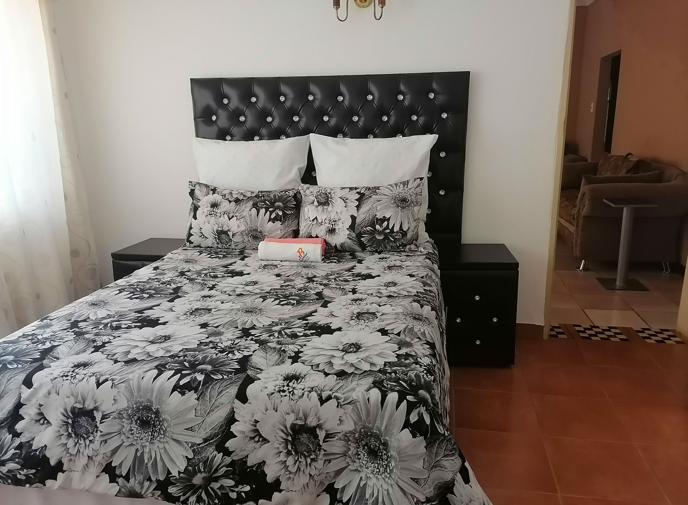 Room thumbnail