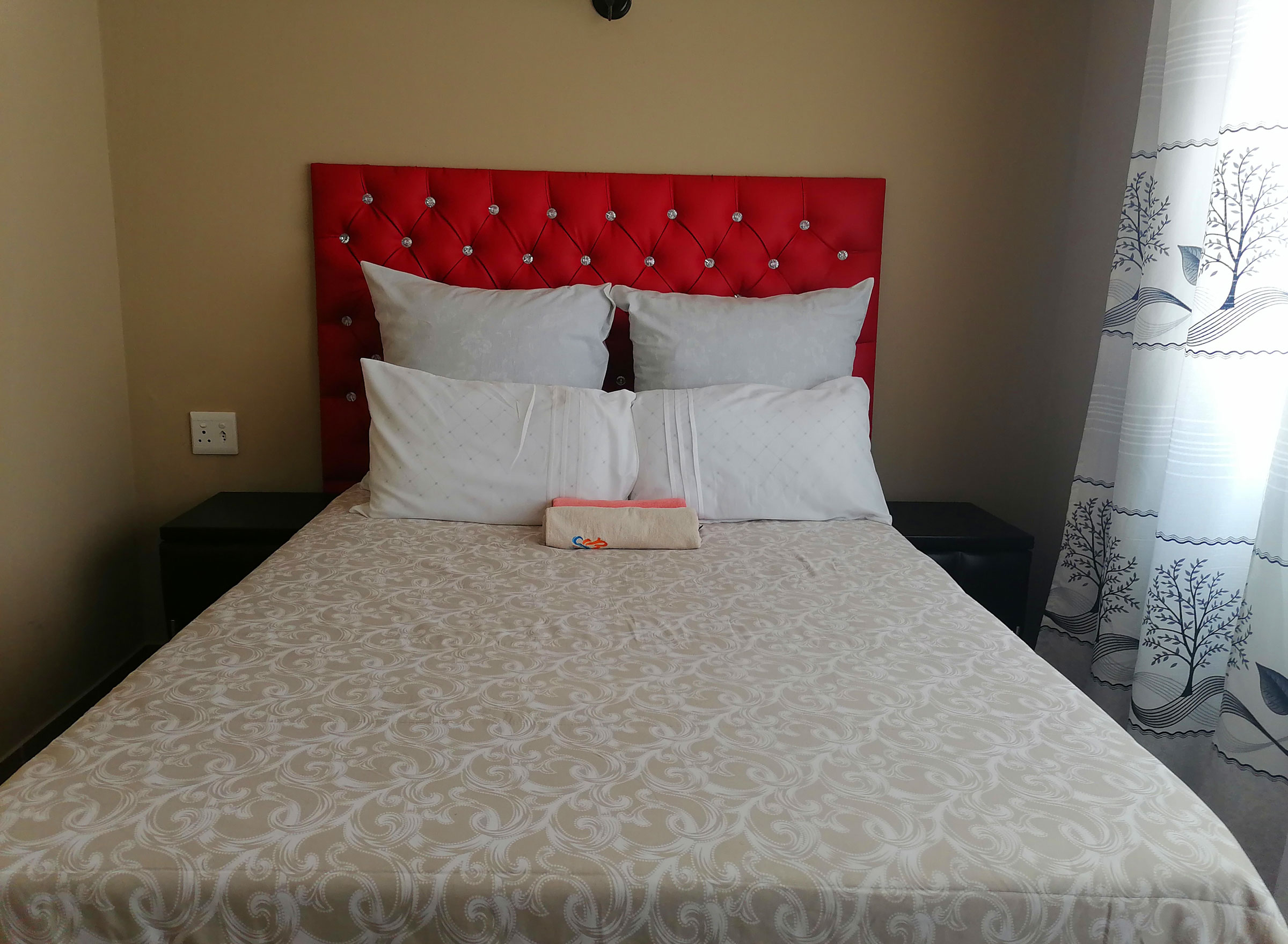 Room thumbnail