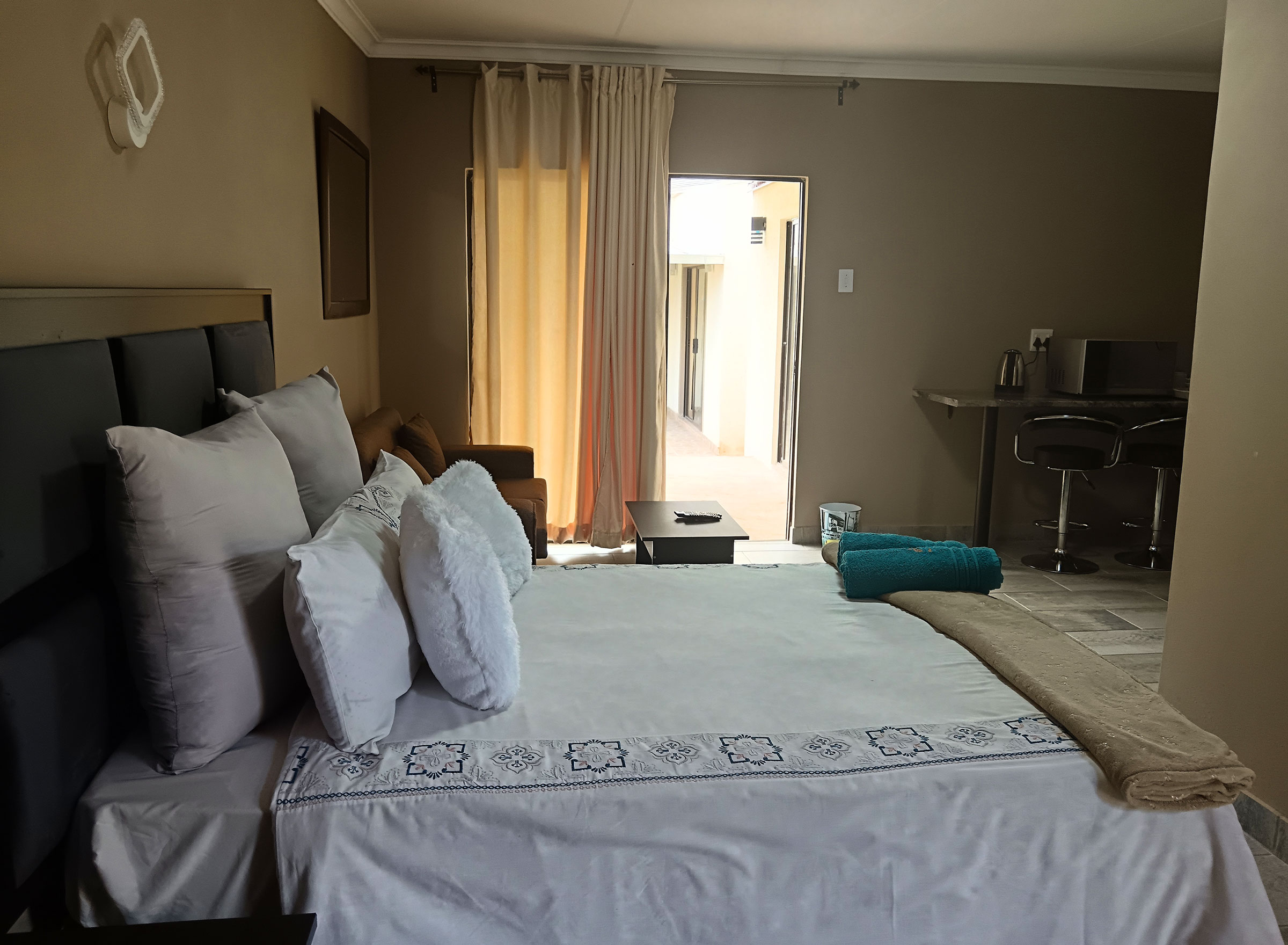 Room thumbnail