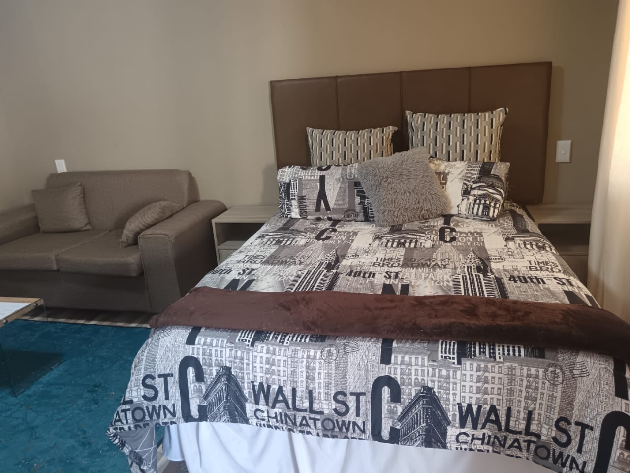 Room thumbnail