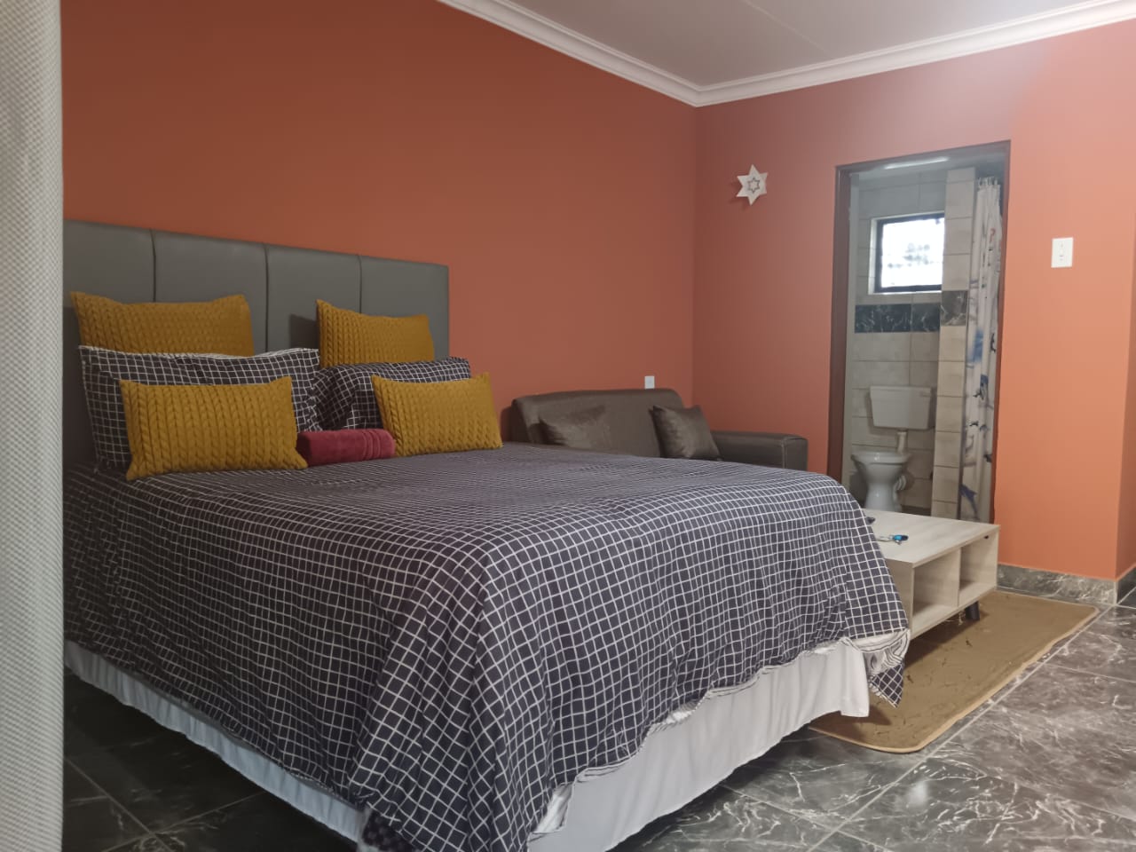 Room thumbnail